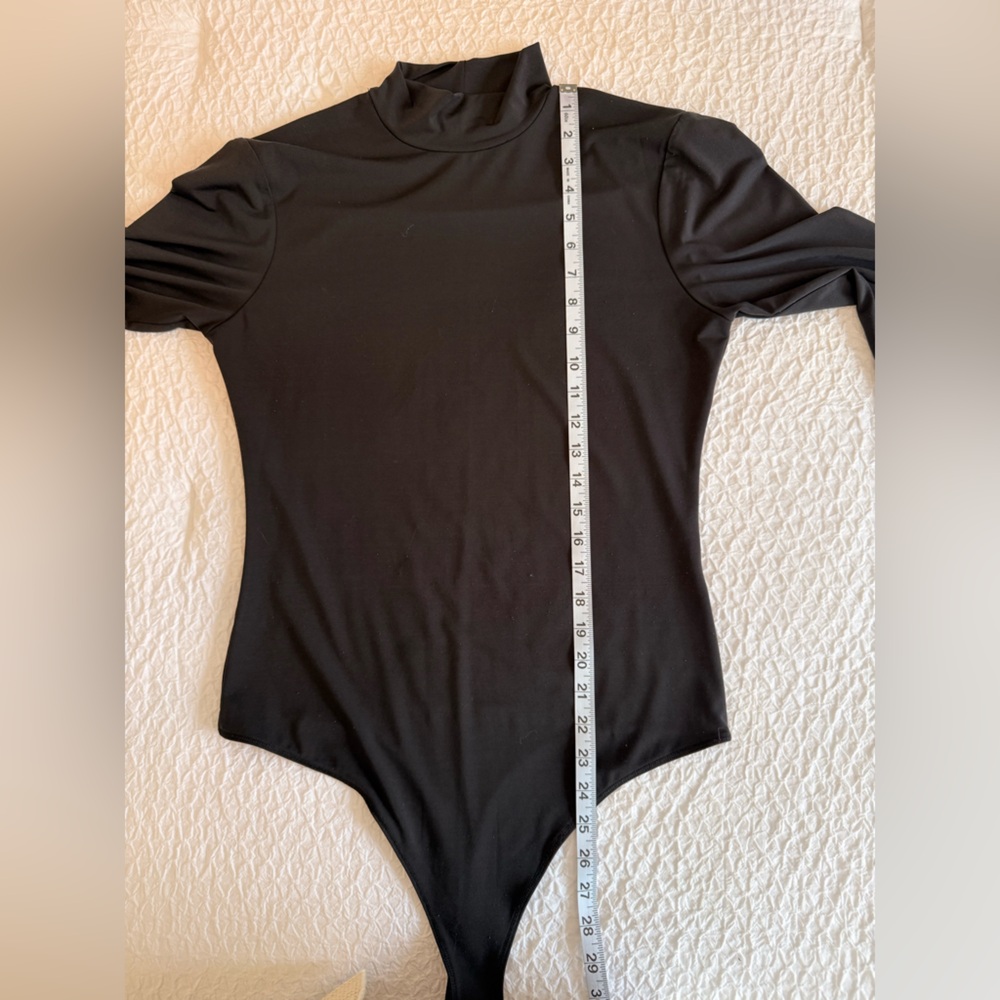 Abercrombie & Fitch Soft A&F Turtleneck Bodysuit – Black, Size XL - Picture 8 of 10